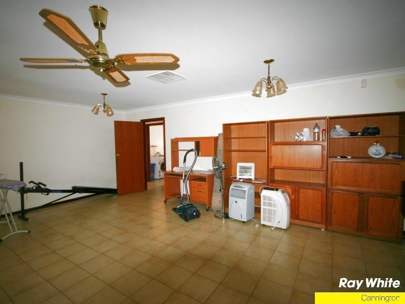 304 Railway Parade, East Cannington WA 6107