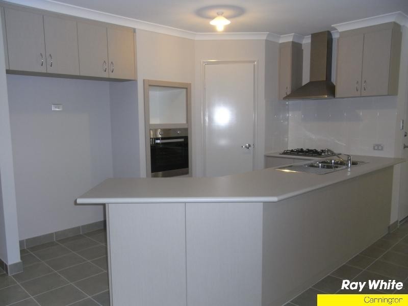 2/39 Russell Street, East Cannington WA 6107