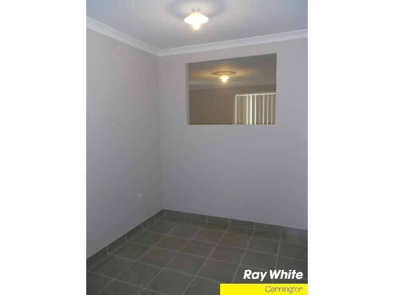 2/39 Russell Street, East Cannington WA 6107