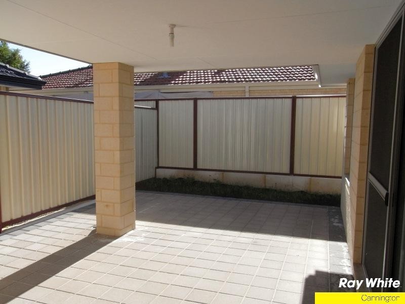 2/39 Russell Street, East Cannington WA 6107