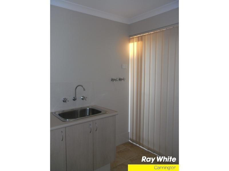 Unit 8/130 Ladywell Street, Beckenham WA 6107