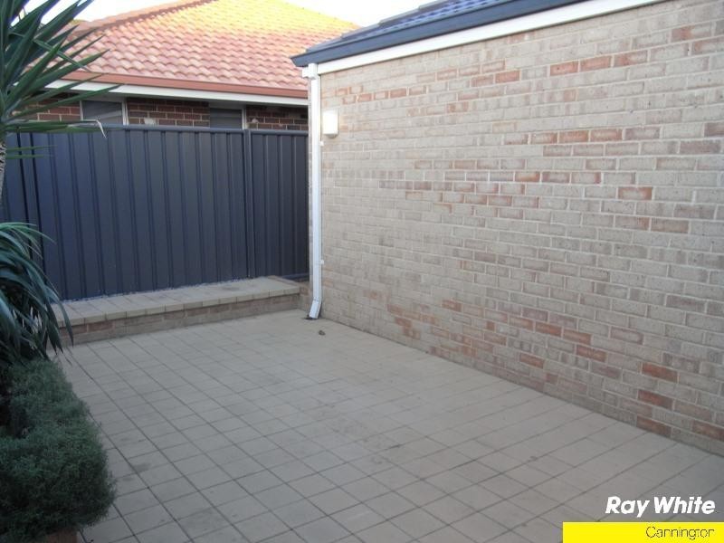 Unit 8/130 Ladywell Street, Beckenham WA 6107