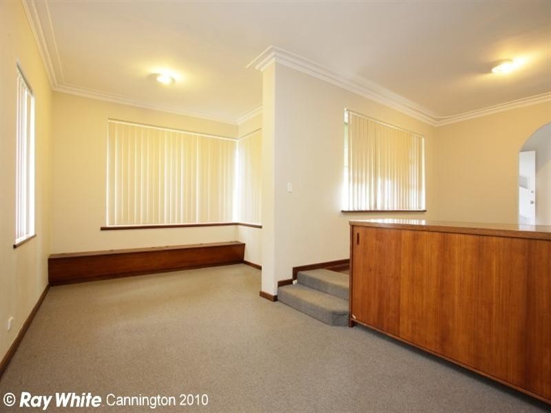 52 Phillip Street, Maddington WA 6109