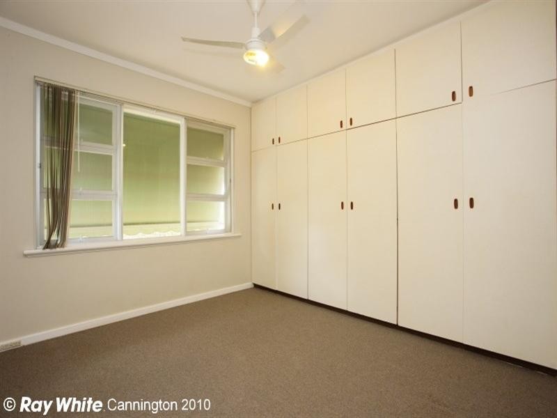 52 Phillip Street, Maddington WA 6109