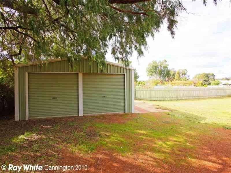 52 Phillip Street, Maddington WA 6109