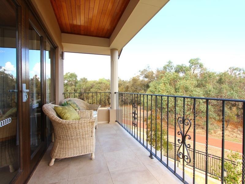 5/8 Mason Street, Cannington WA 6107