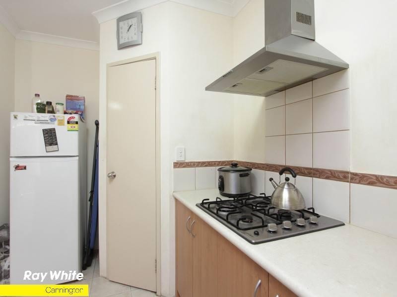 3/22 Crawford Street, Cannington WA 6107