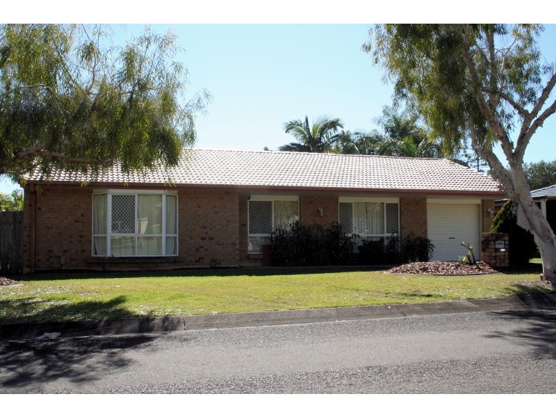 12 Bauhinia Street, Birkdale QLD 4159