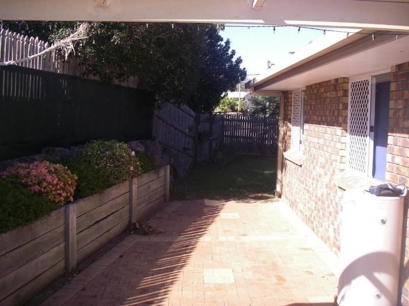 1 Chantilly Close, Alexandra Hills QLD 4161