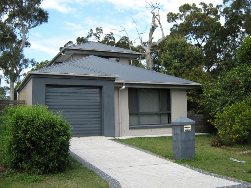 1 Merle Court, Birkdale QLD 4159