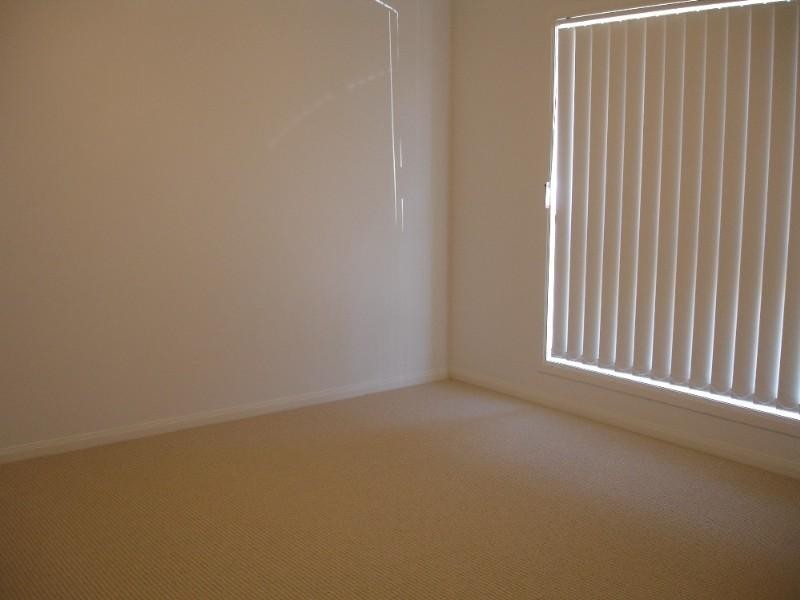 1&2/34 Birdwood Road, Birkdale QLD 4159