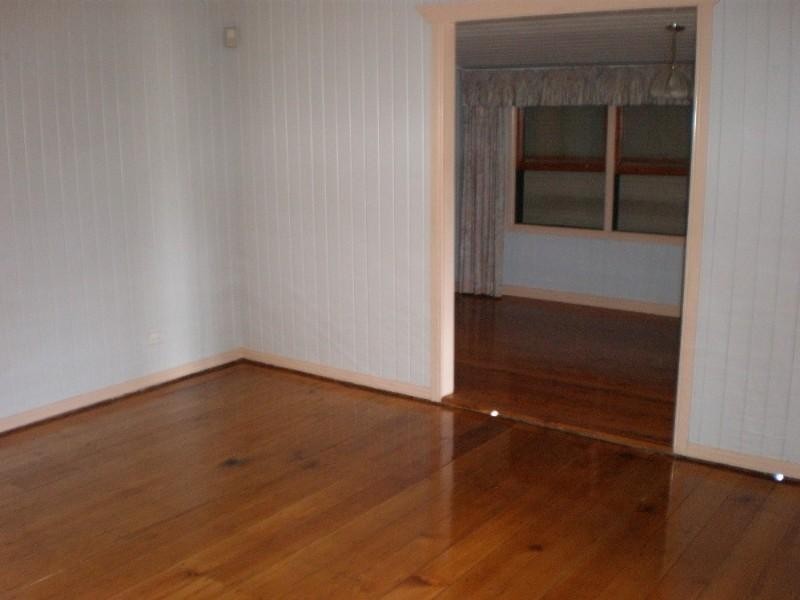 31 London Road, Belmont QLD 4153