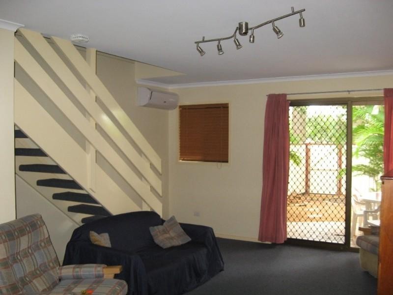 4/1 Holland Crescent, Capalaba QLD 4157