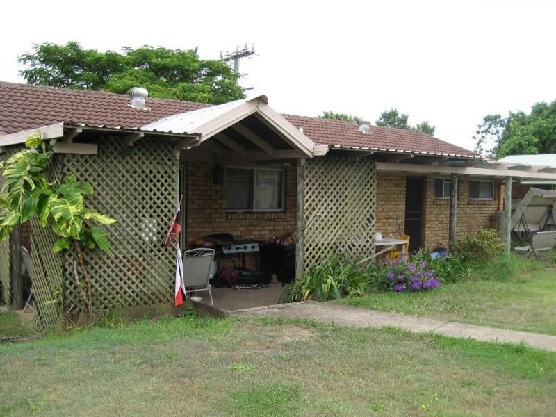 26 Andrew Street, Capalaba QLD 4157