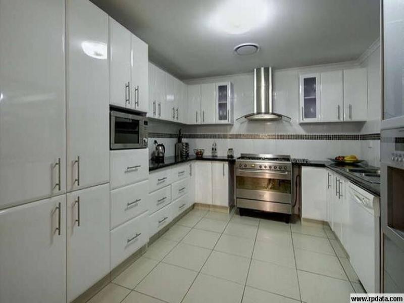 30 Avalon Road, Sheldon QLD 4157