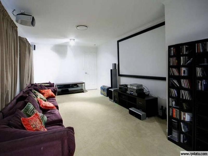 30 Avalon Road, Sheldon QLD 4157