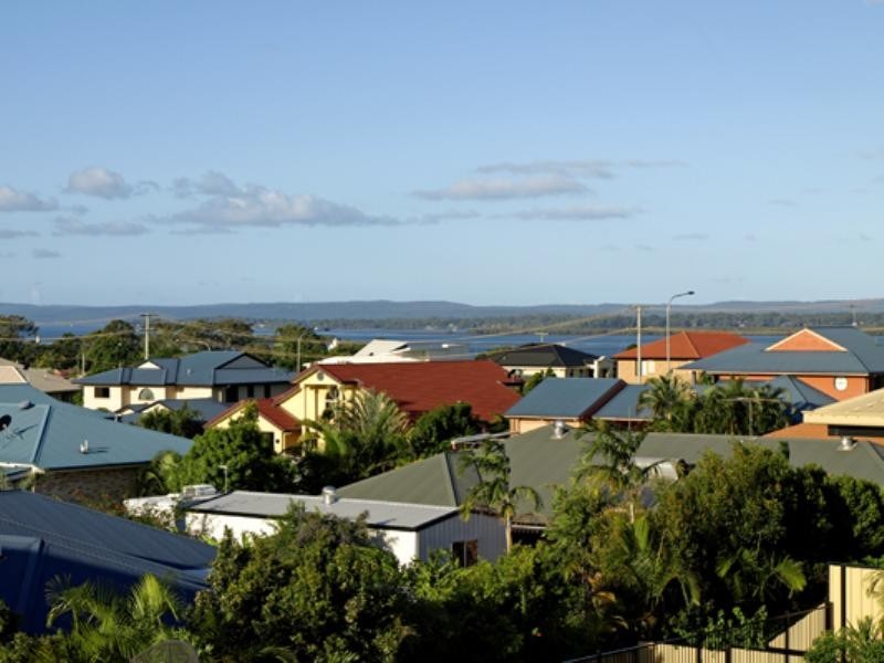 10 Highland Street, Redland Bay QLD 4165