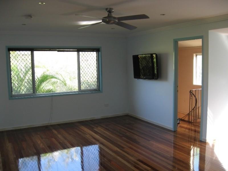 10 Carole Street, Capalaba QLD 4157