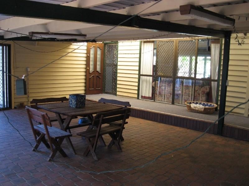 13 Winston Road, Sheldon QLD 4157