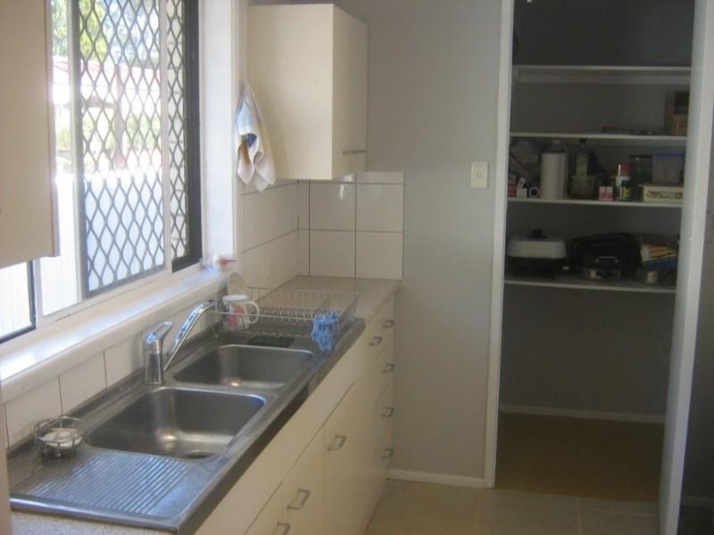 1 Buckingham Street, Birkdale QLD 4159