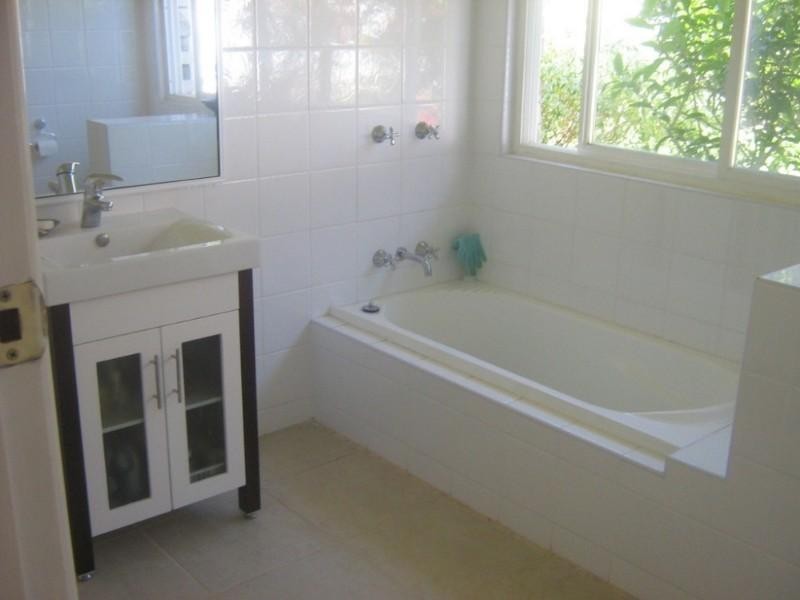 1 Buckingham Street, Birkdale QLD 4159