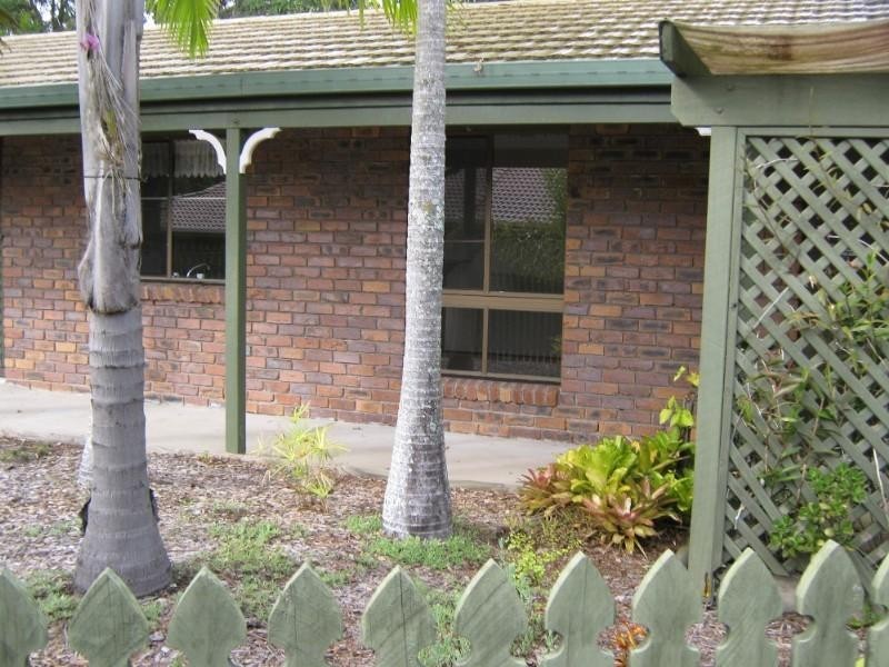 2/211 Mt Cotton Road, Capalaba QLD 4157