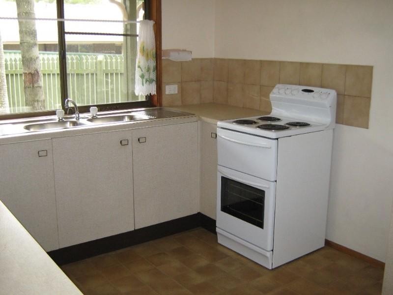 2/211 Mt Cotton Road, Capalaba QLD 4157