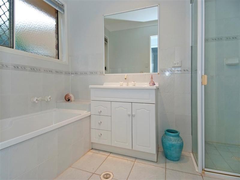 39 Juanita Street, Birkdale QLD 4159