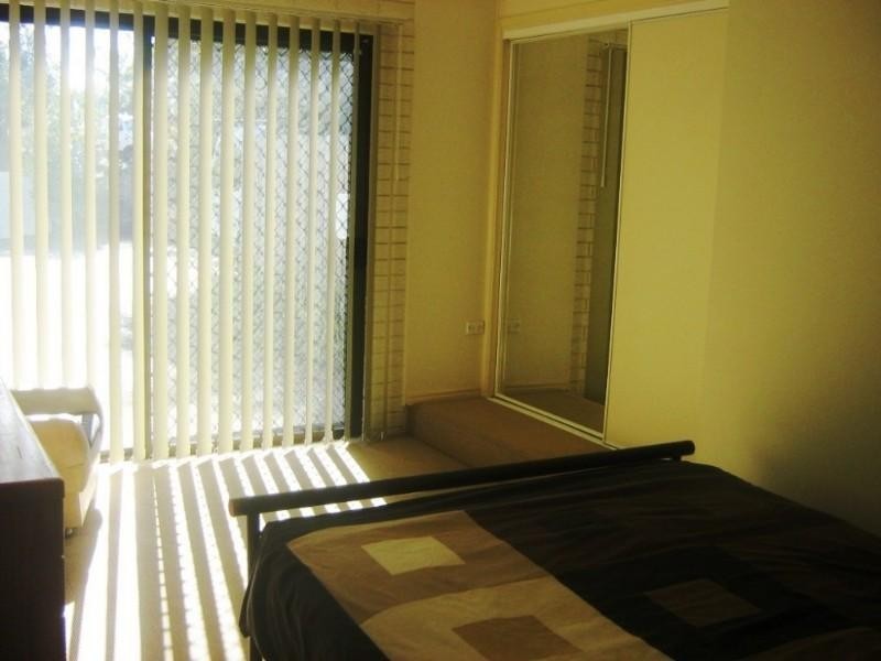 8/53 Valentine Road, Birkdale QLD 4159