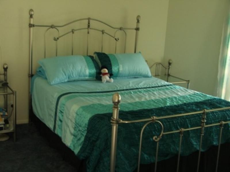 34 Mountain View Crescent, Mount Warren Park QLD 4207