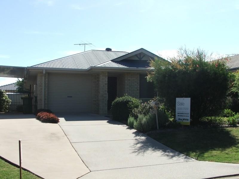 4 Horizon Place, Redland Bay QLD 4165