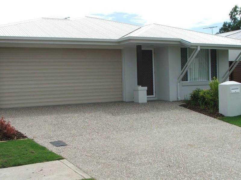 1049 Bailey Road, Wakerley QLD 4154