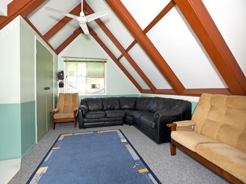 12 Jesray Street, Birkdale QLD 4159