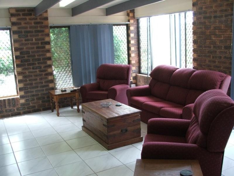 12 PIGEON Court, Birkdale QLD 4159