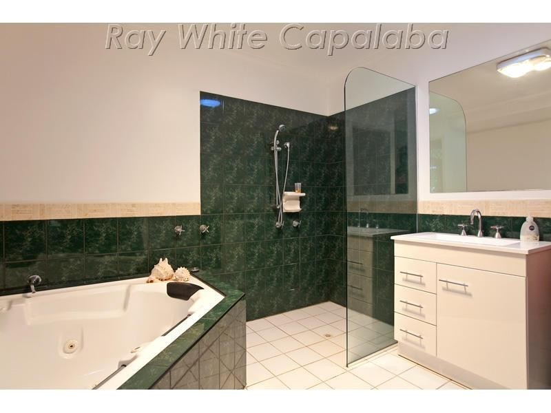 11 Wildflower Street, Capalaba QLD 4157