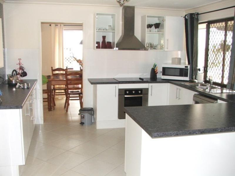 4 Wimborne Road, Alexandra Hills QLD 4161