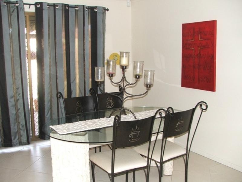 4 Wimborne Road, Alexandra Hills QLD 4161