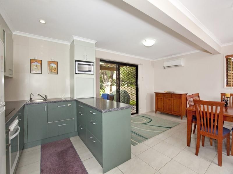 16 Larbonya Crescent, Capalaba QLD 4157