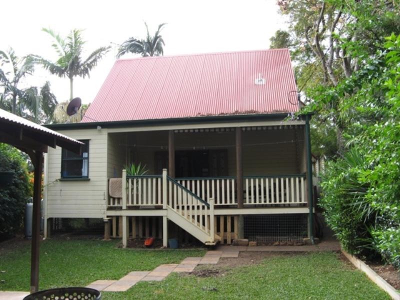 121 Cane Street, Redland Bay QLD 4165