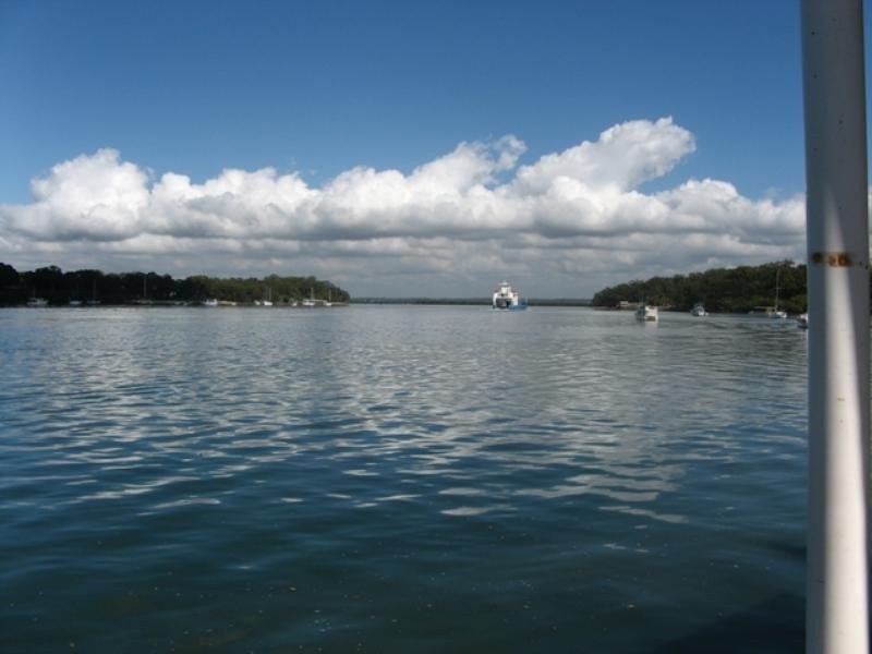 17 Carefree Street, Coochiemudlo Island QLD 4184