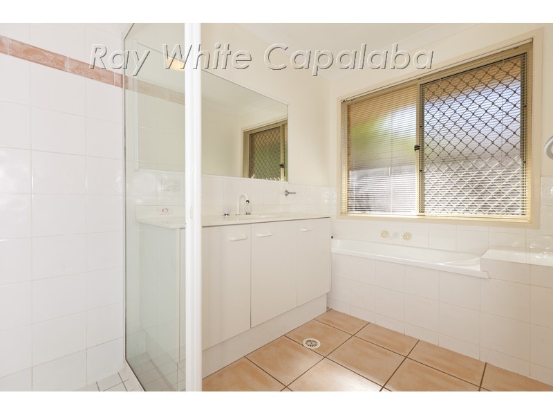 5 Fletcher Terrace, Ormiston QLD 4160