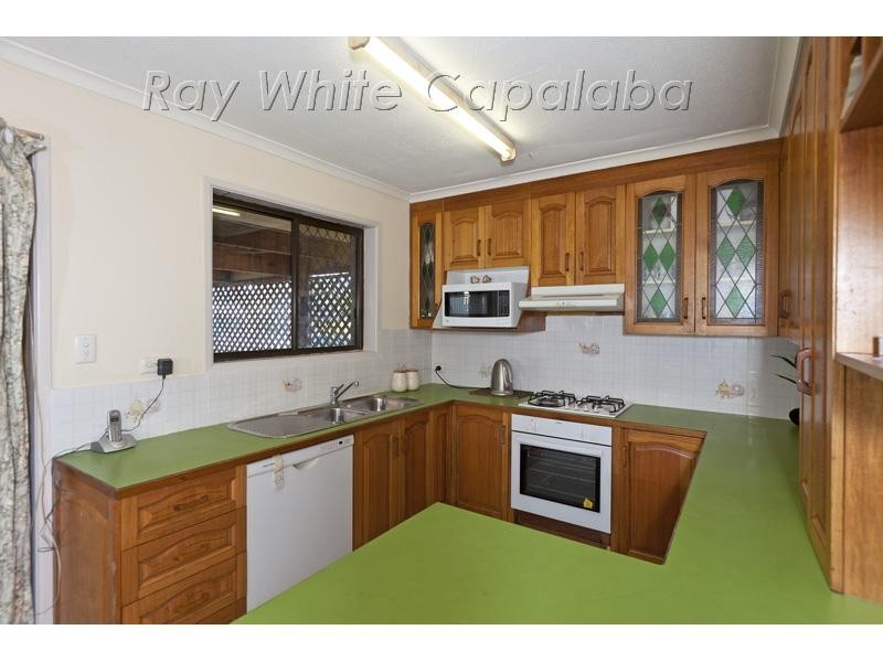 2 Bittern Street, Birkdale QLD 4159