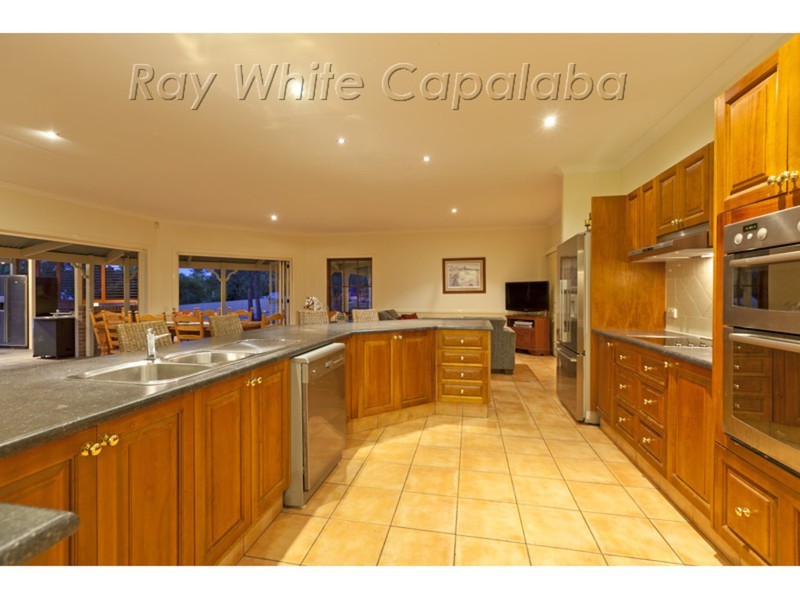 2 Lyndon Road, Capalaba QLD 4157