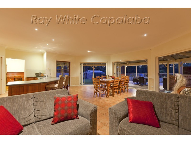 2 Lyndon Road, Capalaba QLD 4157