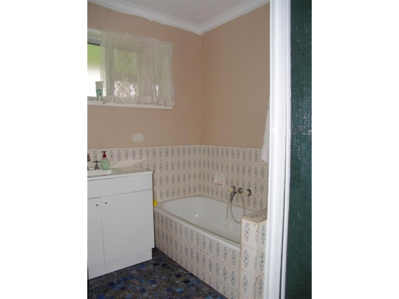 19 Saturn Street, Capalaba QLD 4157