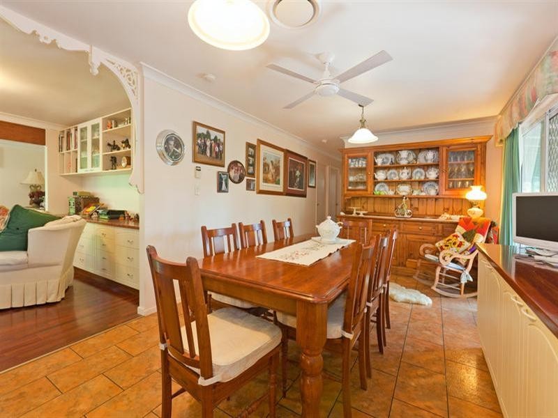 9 Double Jump Road, Redland Bay QLD 4165