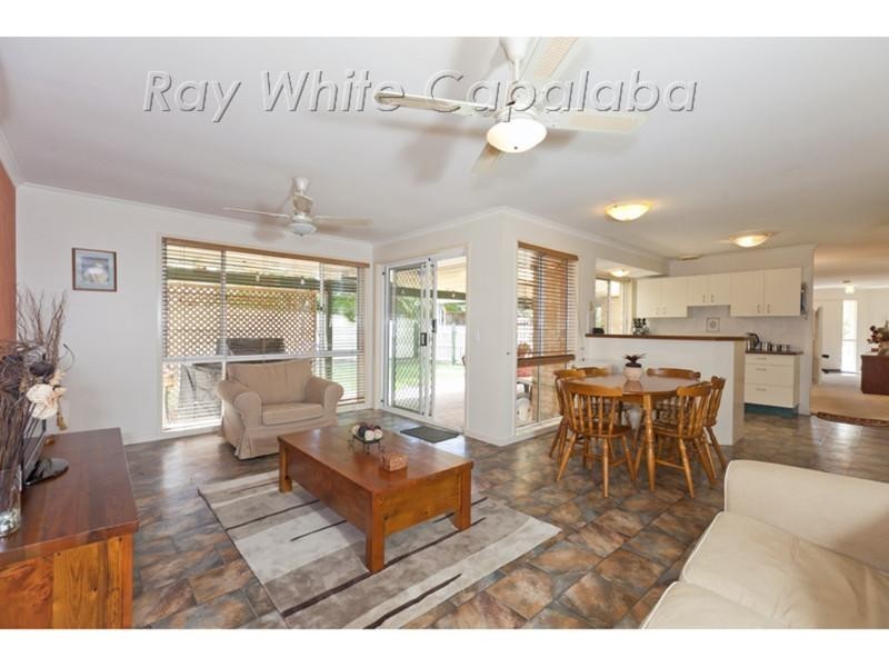33 Ferndown Street, Alexandra Hills QLD 4161