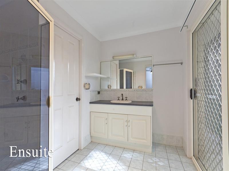 217 Coburg Street West, Cleveland QLD 4163