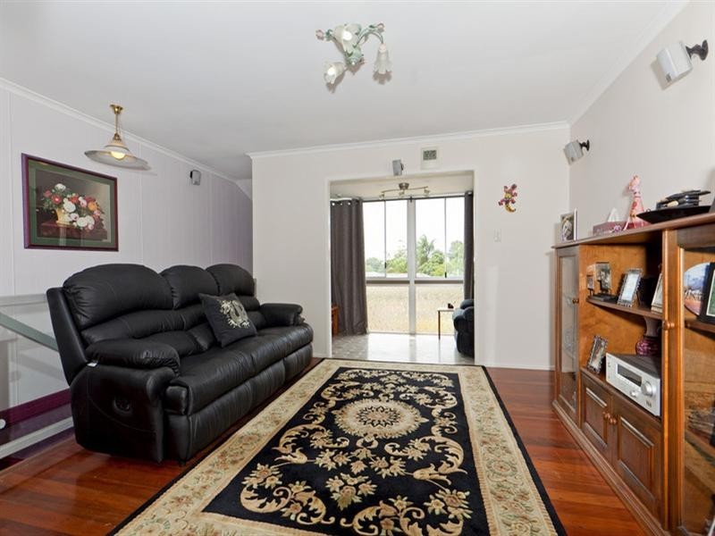 8 Endeavour Street, Capalaba QLD 4157