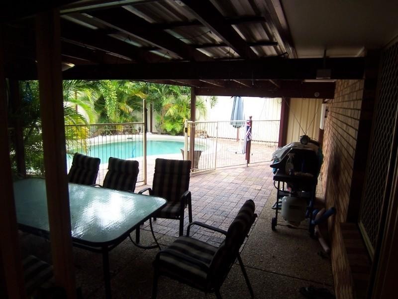 98 Crotona Road EaStreet, Alexandra Hills QLD 4161